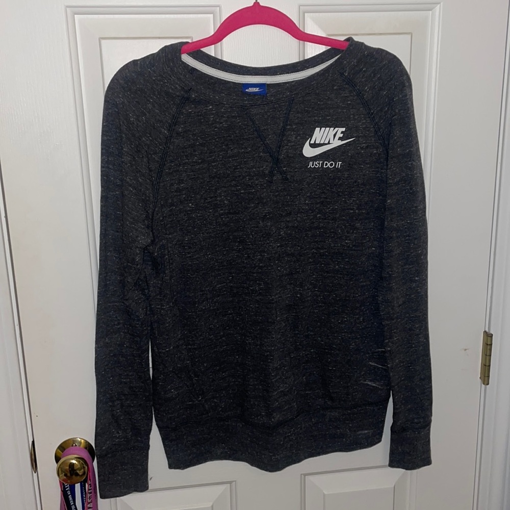 Gray Nike Sweatshirt